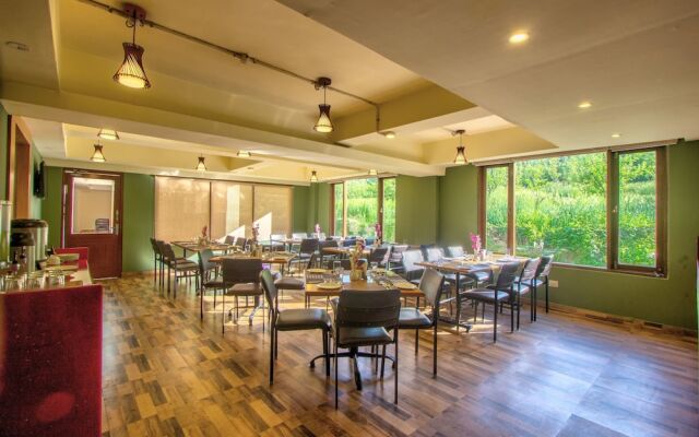 Mango Hotels Manali