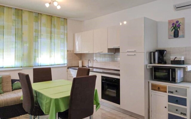 Stunning Apartment in Bibinje With 3 Bedrooms, Wifi and Outdoor Swimming Pool