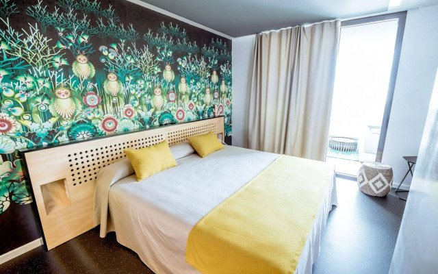 AMISTAT Island Hostel Ibiza - ALBERGUE JUVENIL