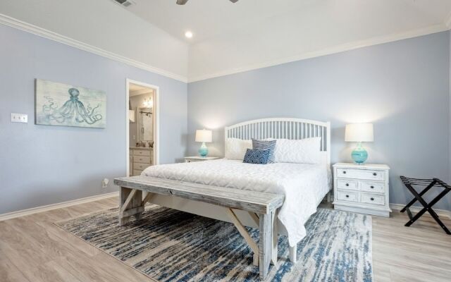 Bolivar Slam 3 Bedroom Home by RedAwning