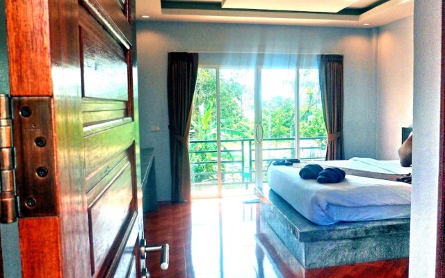 Baan Check In