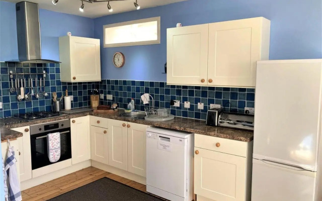 Cardy Cottage