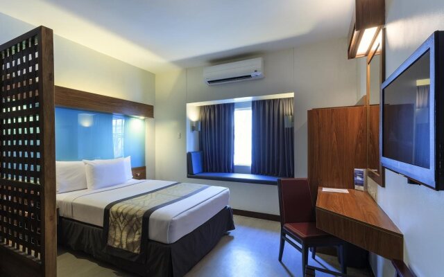 Microtel by Wyndham UP Technohub