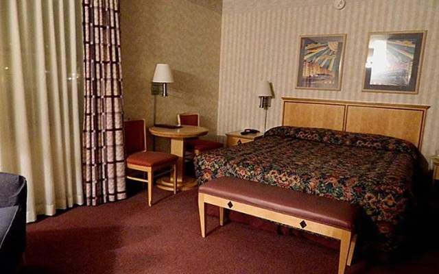 Double Eagle Hotel & Casino