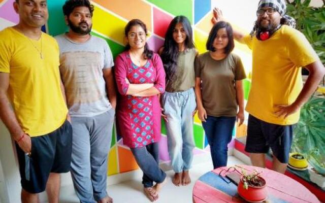 Beehive Travellers & Backpackers Hostel