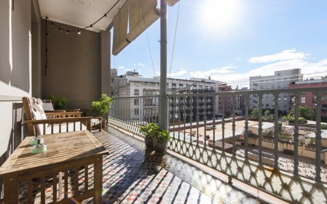 RAMBLA - Cozy Big Apartment