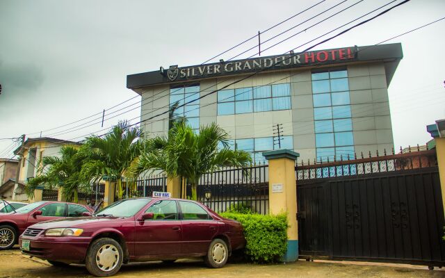 Silver Grandeur Hotel