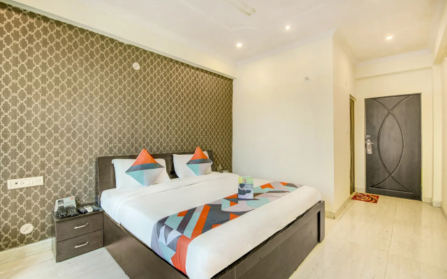 FabExpress Alacia Inn