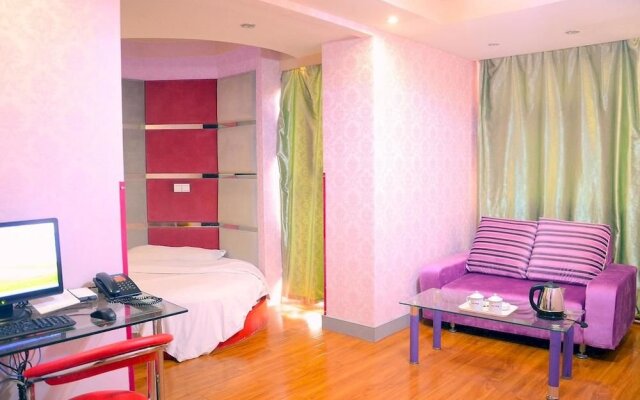 Shiyan Spring Fashion Hotel