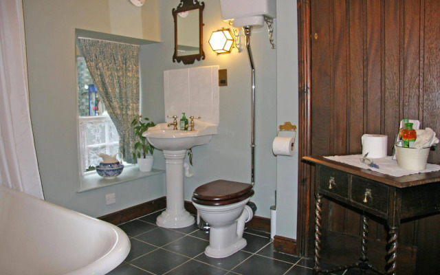 Waterwheel Guesthouse