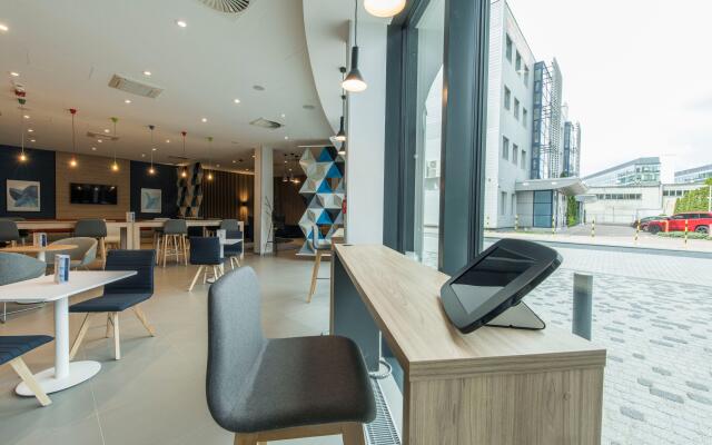 Holiday Inn Express Warsaw - Mokotow by IHG
