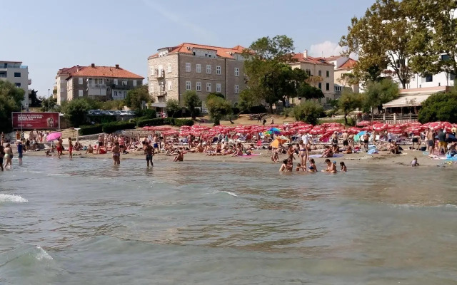 APARTMENT SUNSHINE- center of Split