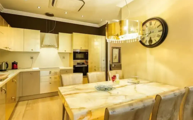 Aristotelous Grand View