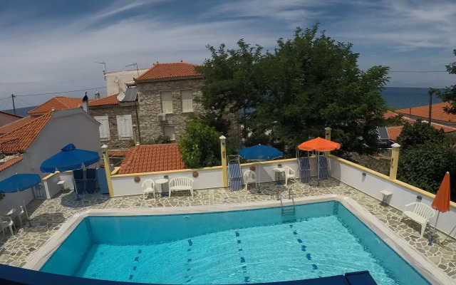 Zafiria Apartments