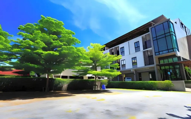 The Plubpla Serviced Apartment