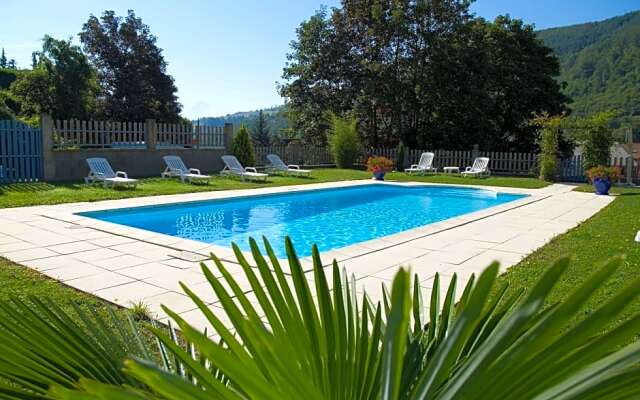 Logis Hotel Burnichon