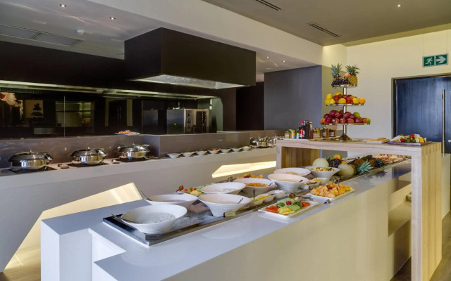 Protea Hotel Fire & Ice by Marriott Pretoria Menlyn