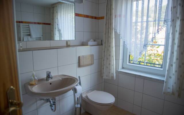 Gast Pensions Haus Hodes
