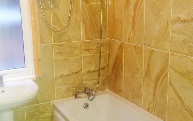 Elston Guest House