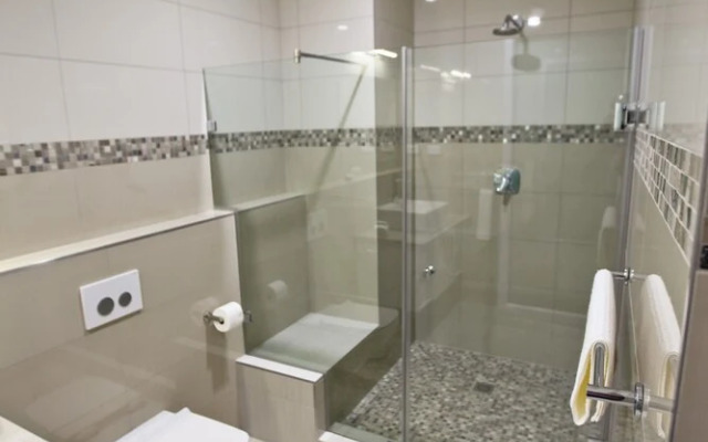 Tenbergen Pension Hotel