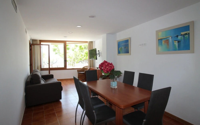 Modern Apartment With Wifi and sea Views