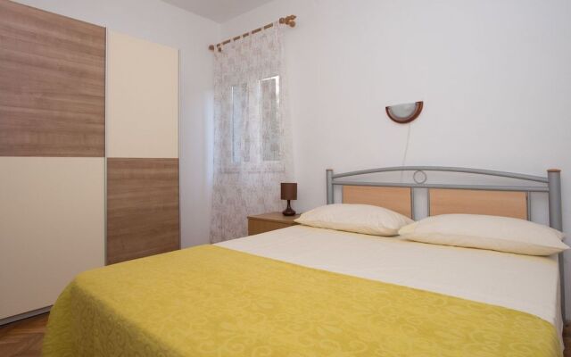 Apartments Mirjana