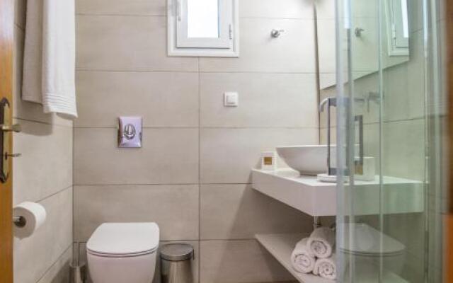 Aloni Studios & Apartments