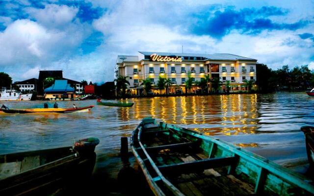 Hotel Victoria River View