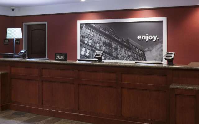 Hampton Inn & Suites Oklahoma City-Bricktown