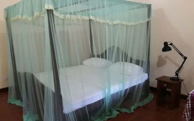 Manel Guesthouse