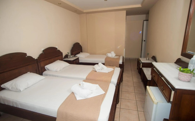 Byron Hotel