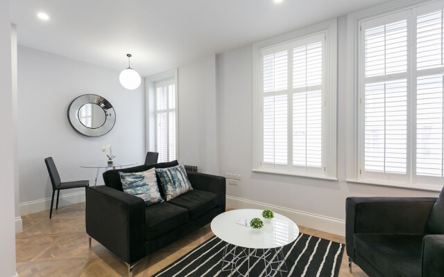 Urban Chic - Shaftesbury