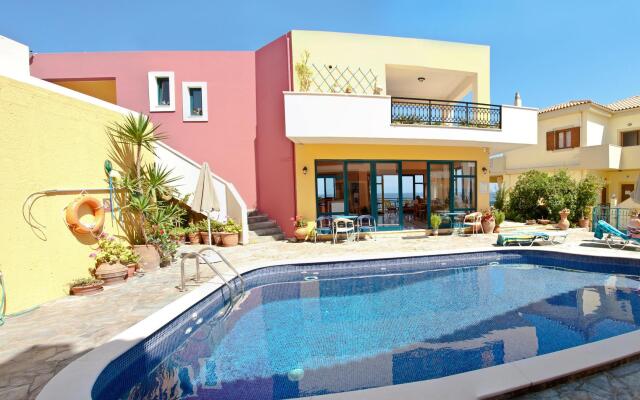 Marelina Villas