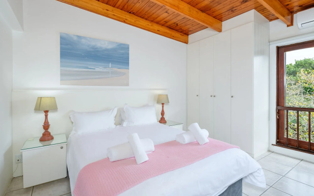 San Lameer Villa Rentals 3116