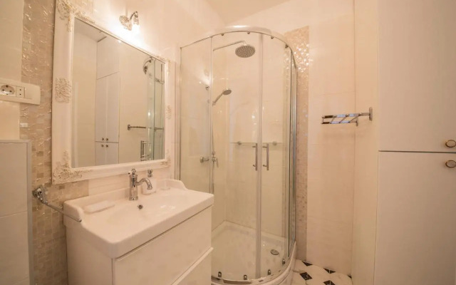 Marcel Zadar Old Town