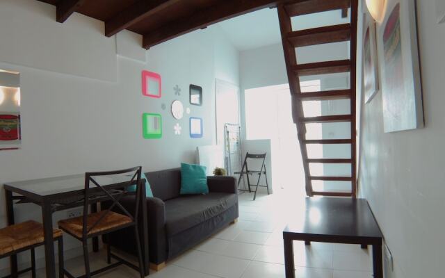 Estudio cercano a Plaza Castilla CBA4