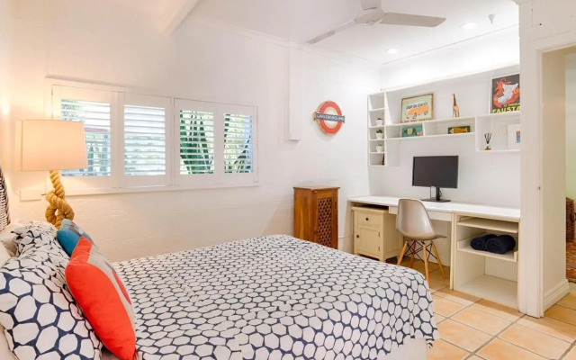 Sunshine Beach House 14 Depper Street