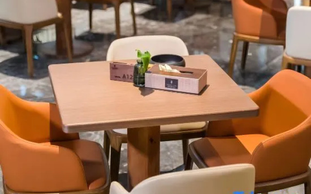 yilong anyun Hotel (Jinxian Station)