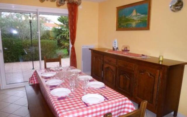 Holiday Home Les Bardières