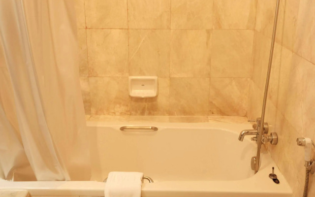 Grand Garden Hotel & Residence