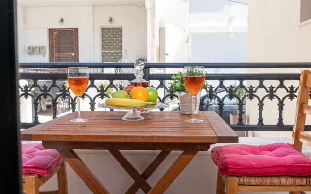 Naxos Diamond Studios Apartments