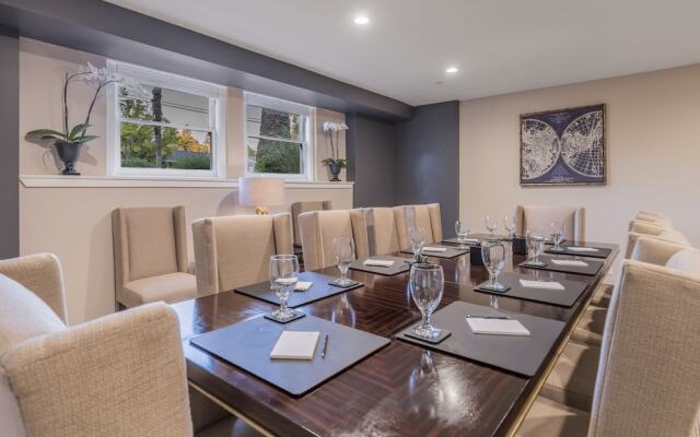 The George Luxury Boutique Inn