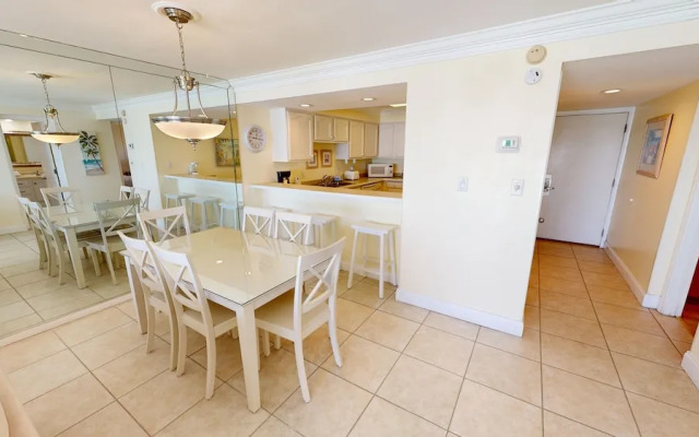 Beach House 602a 2 Bedroom Condo