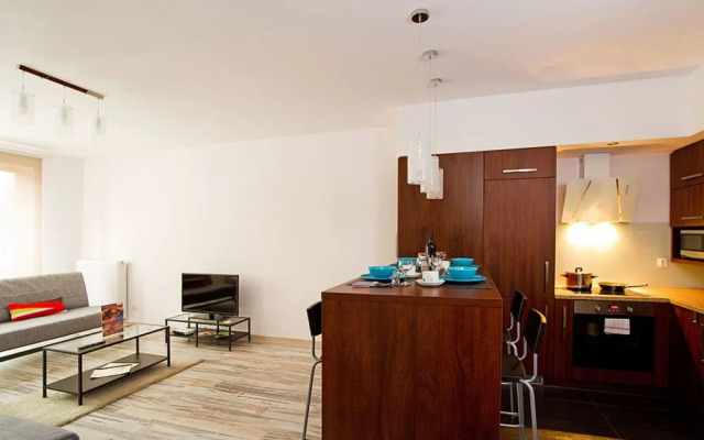 Old Town Luxury Apartments by Amstra