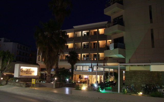 Saint Constantin Hotel