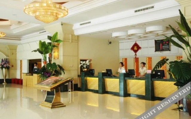 Xiangyang Oriental Hawaii Holiday Hotel