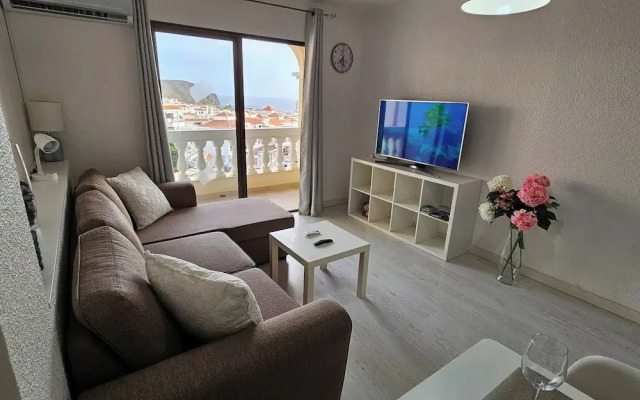Los Cristianos Heated Pool Sea View AC