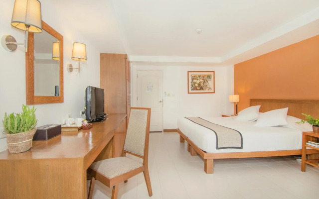 Veranda Lodge Hotel