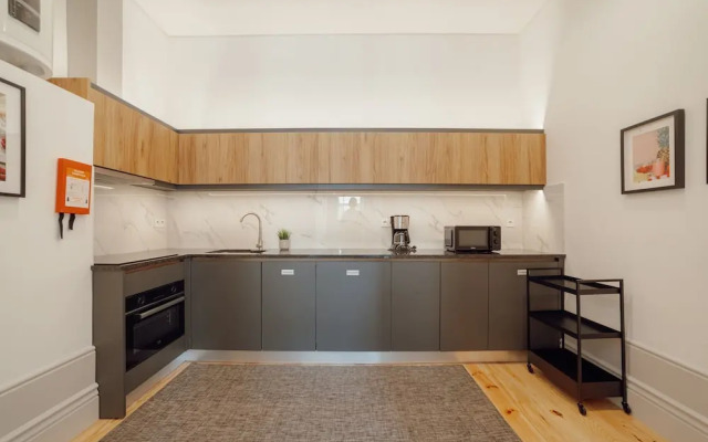 Heart OF Porto Apartment C by Vacationy