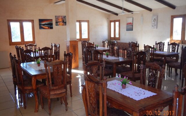 Lifestyle Resort Ollymar- Swinger Friendly